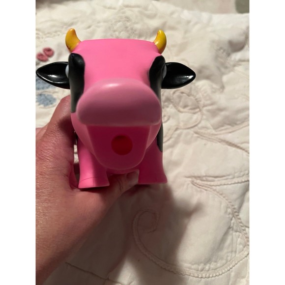 AniMolds“Hear Me Moo” Squishy Pink Cow - Picture 4 of 8